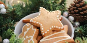 Keeping Promises to Yourself: Stress Eating Over the Holidays