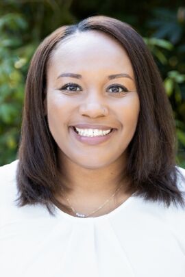 Photo of Christina Thompson