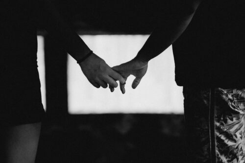 FAQs About Being Emotionally Unavailable 1